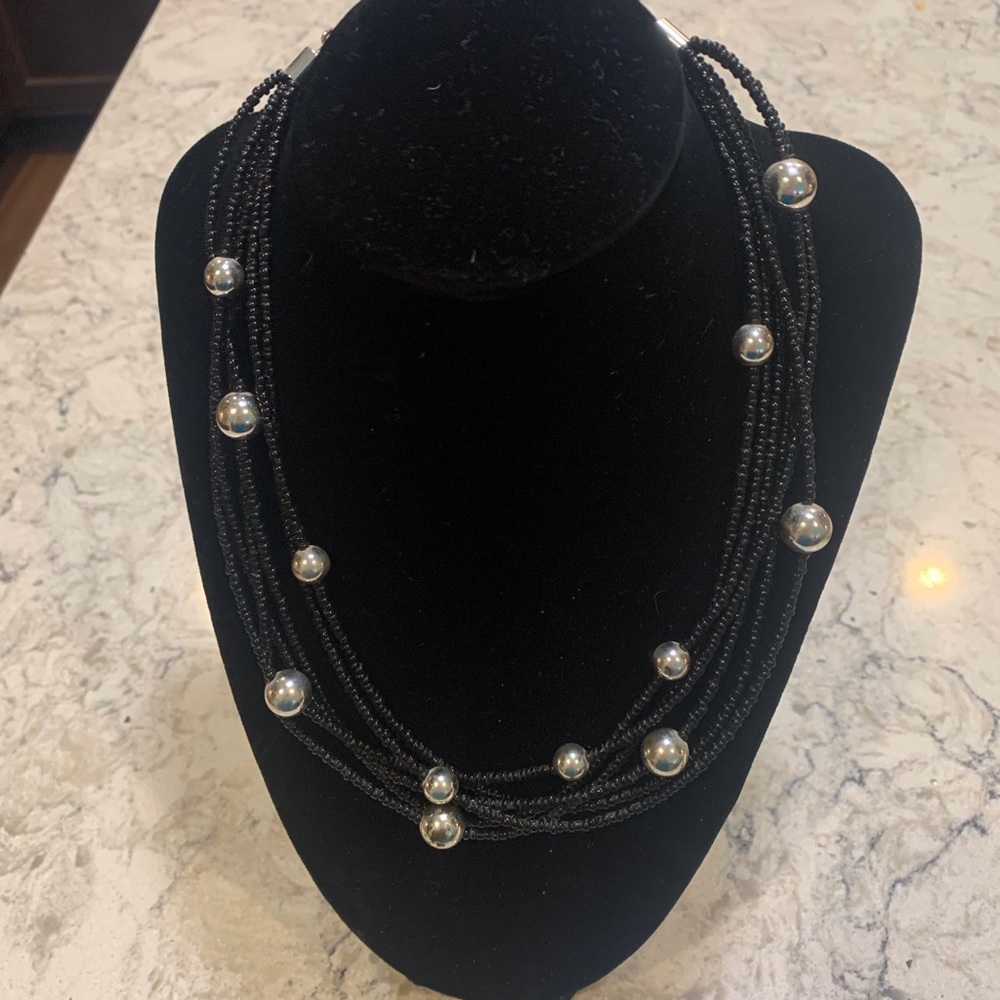 Necklace black beads and silver balls